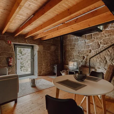 Βίλα Aldeia Do Pontido *