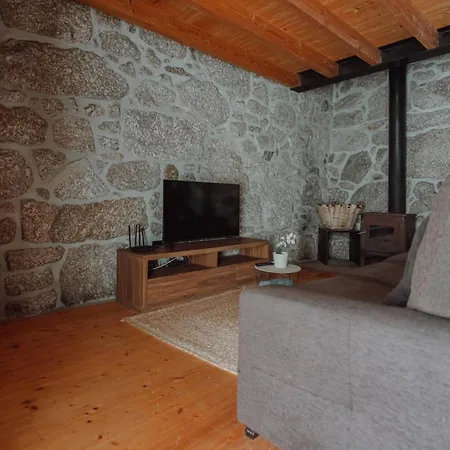 Aldeia Do Pontido Villa Fafe